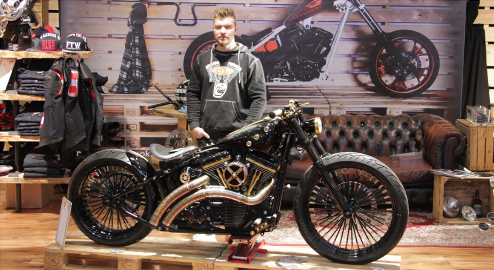 Harley Davidson in der G&R Motorrad Werkstatt in Braunatal